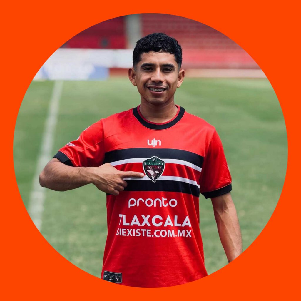Adan-Zaragoza-1